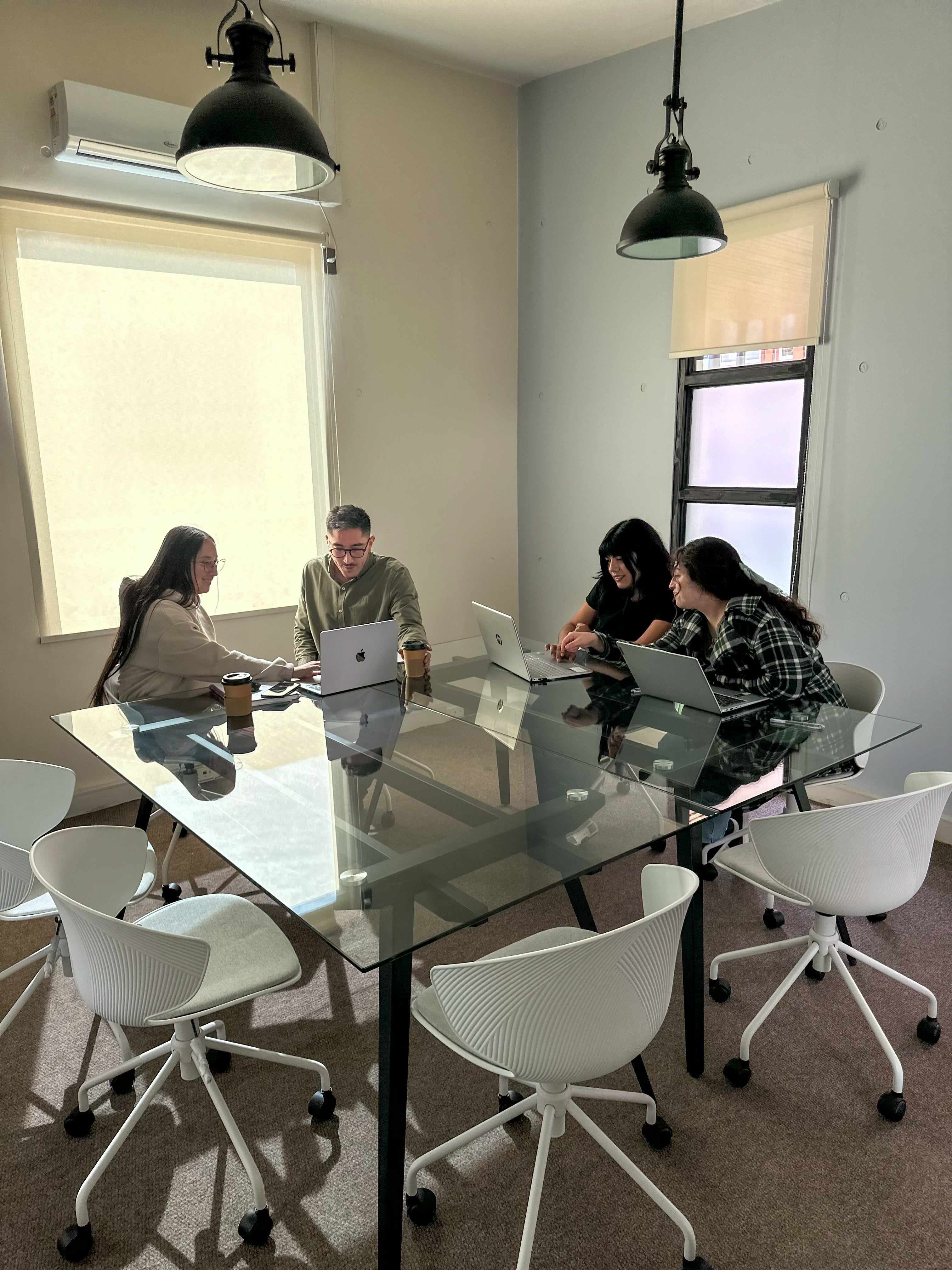 “SALA POLO MAITENCILLO” Sala Privada (8 personas) SEGUNDO PISO